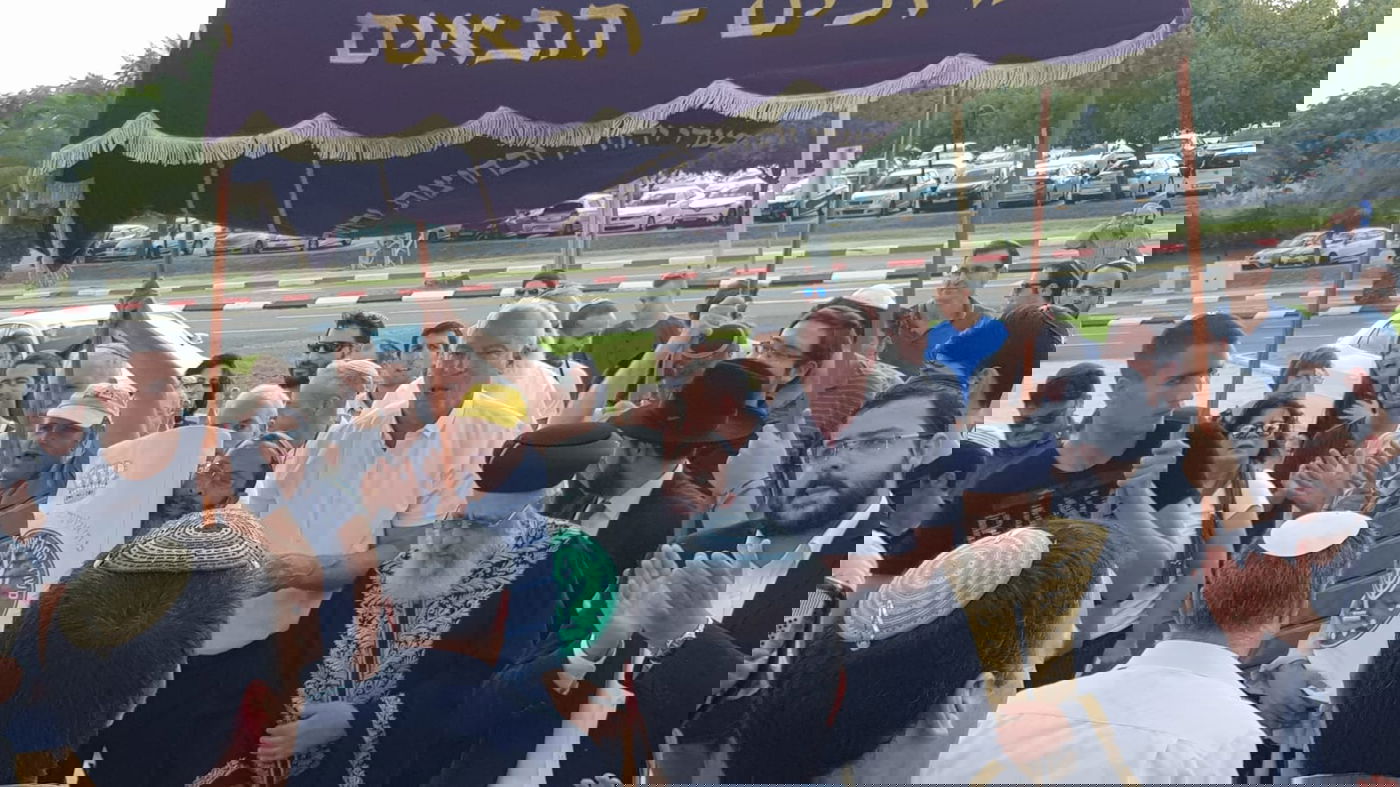 לראשונה: משרד ממשלתי רכש ספר תורה