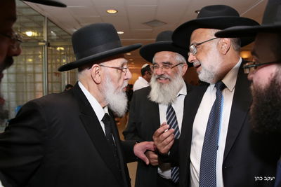 נשיא המועצת הגר"ש כהן בשמחה