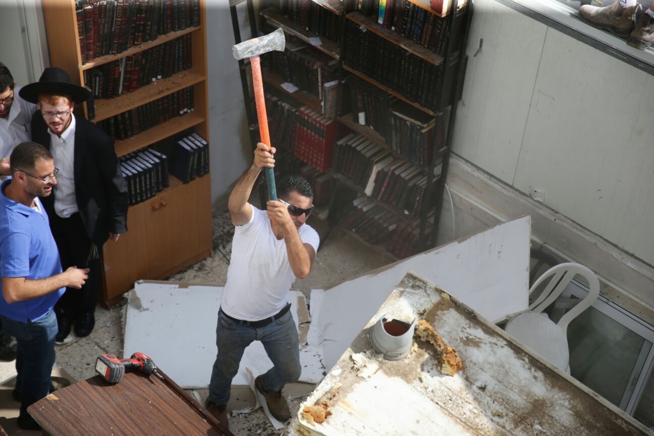 עימותים בירושלים: בית הכנסת של הקיצונים נהרס