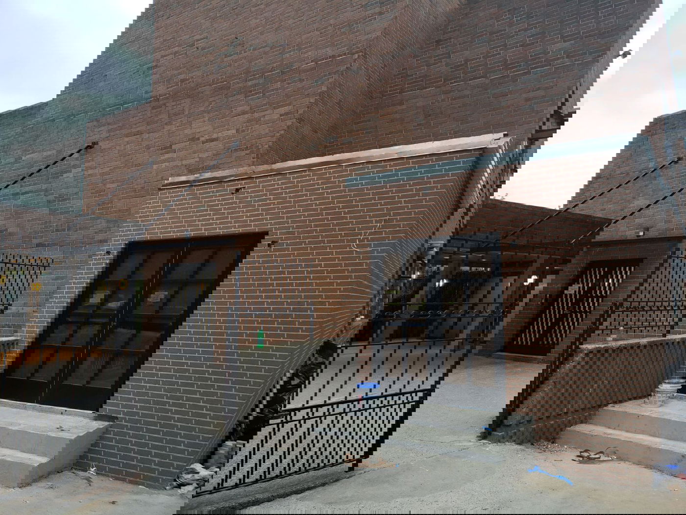 אולמי שמחות מפוארים; רק למקיימי ה'תקנות'