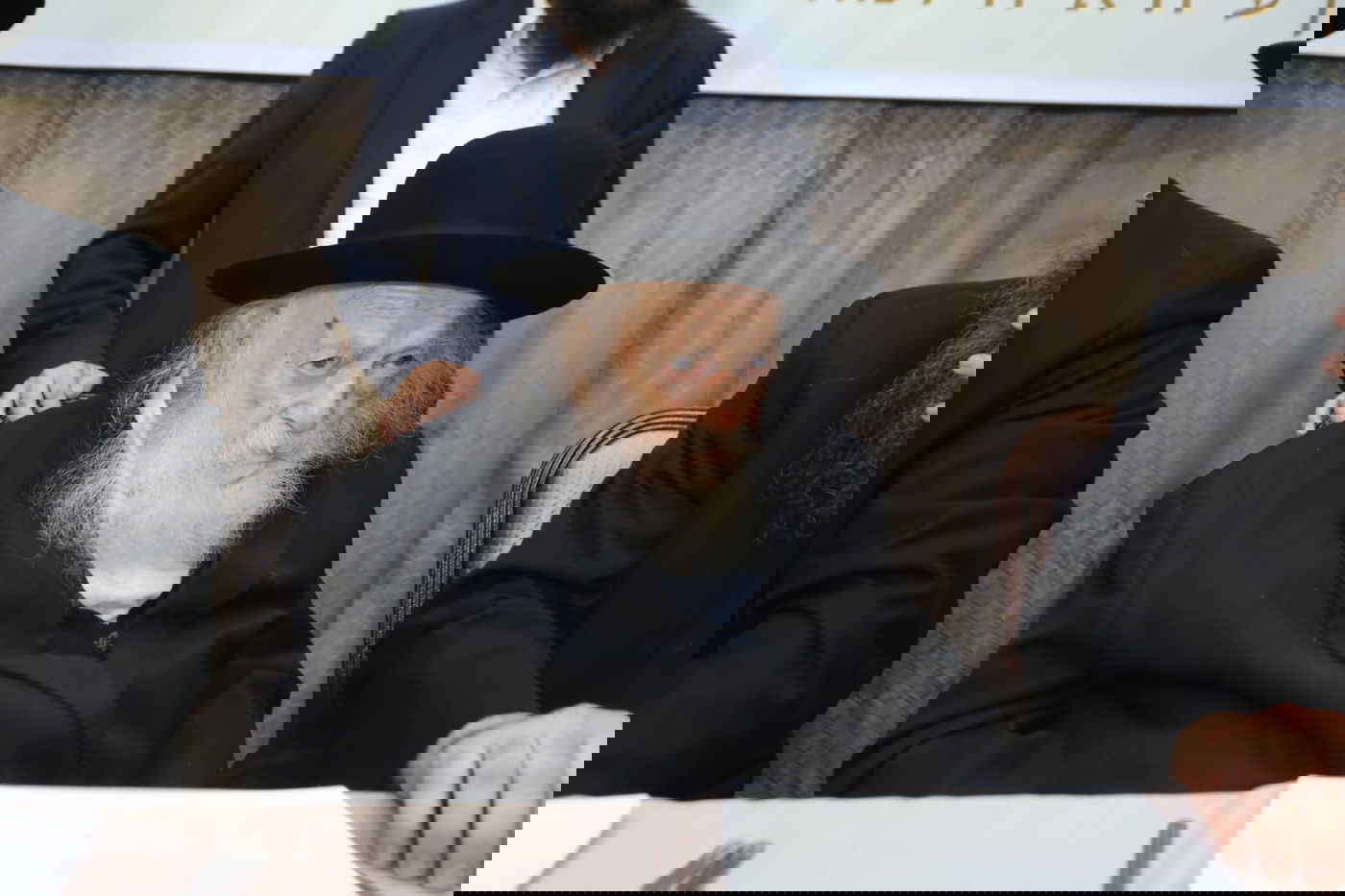 ב"דרך אמונה" חגגו את סיום הש"ס • תיעוד