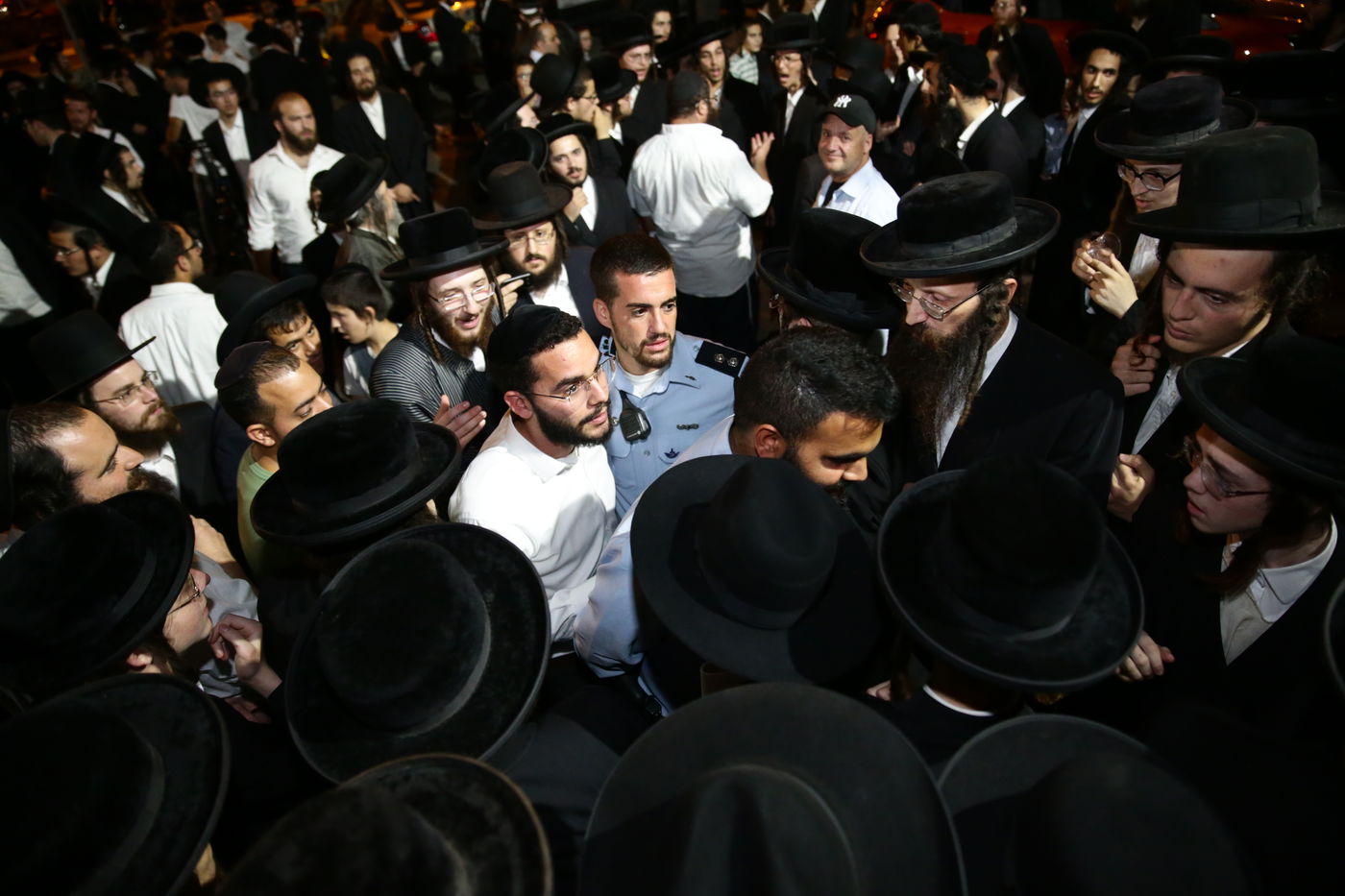 כך התפזרו המפגינים מול 'יריד התעסוקה' לחרדים