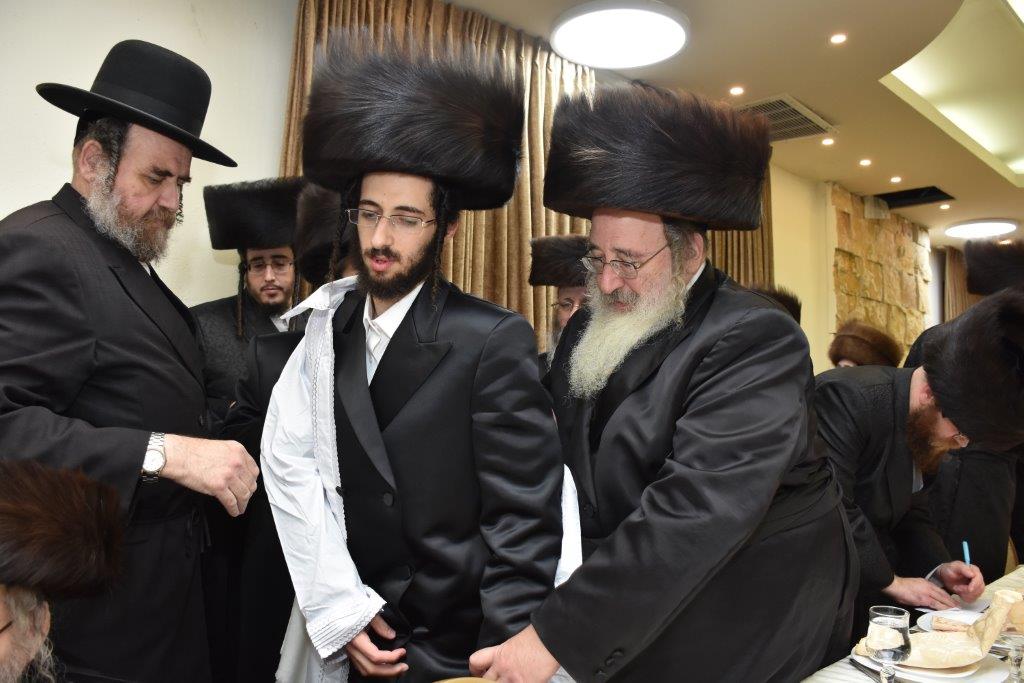 שמחת נדבורנה אראד, ספינקא, טריסק לונדון