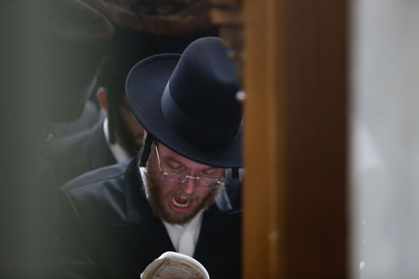 הסליחות הראשונות בחצר הקודש פינסק קרלין • גלריה