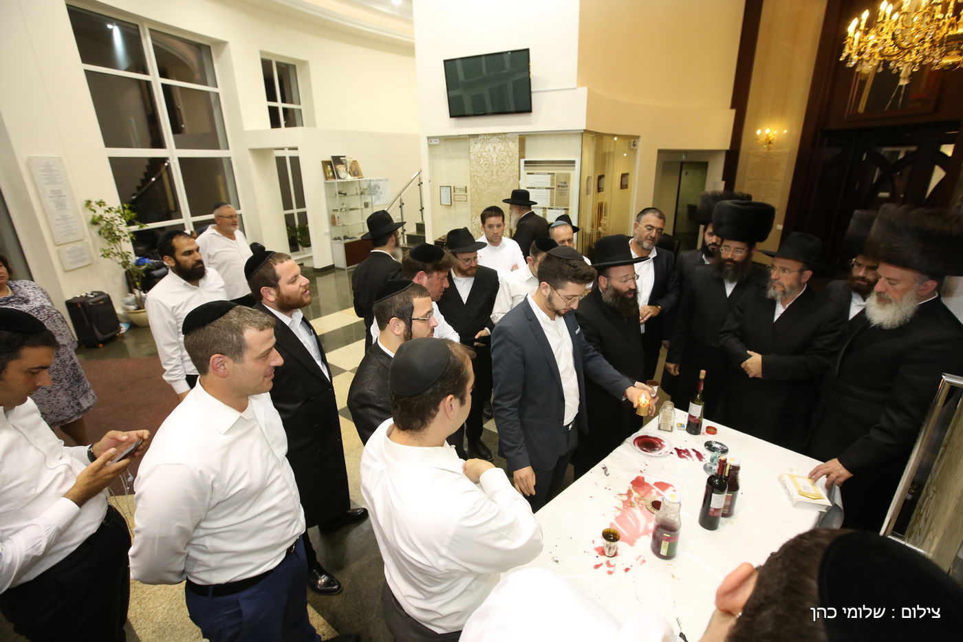 הברנז'ה אמרה סליחות ראשונות בהאדיטש • צפו