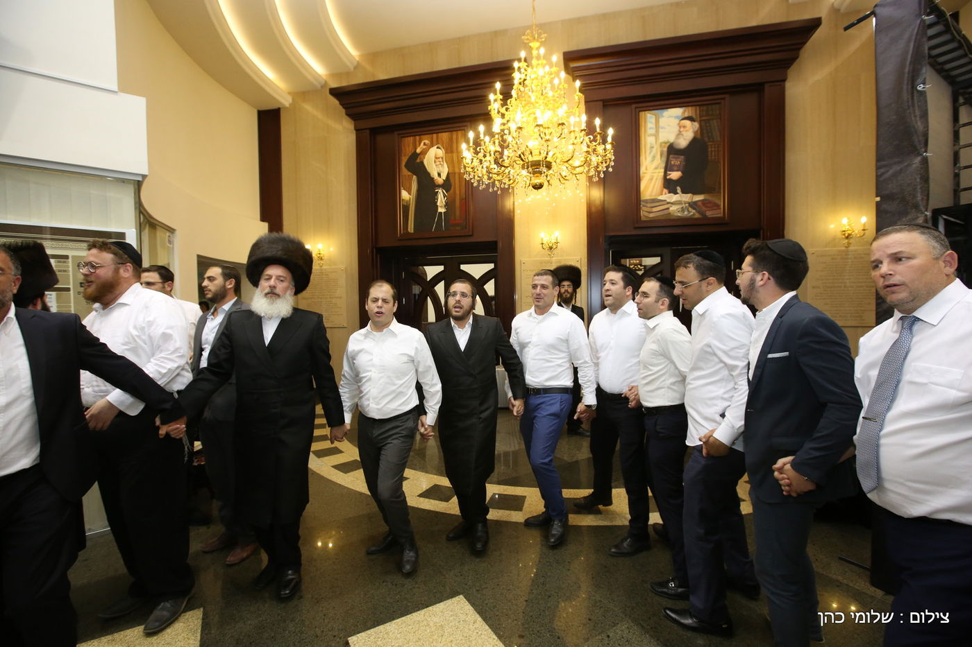 הברנז'ה אמרה סליחות ראשונות בהאדיטש • צפו