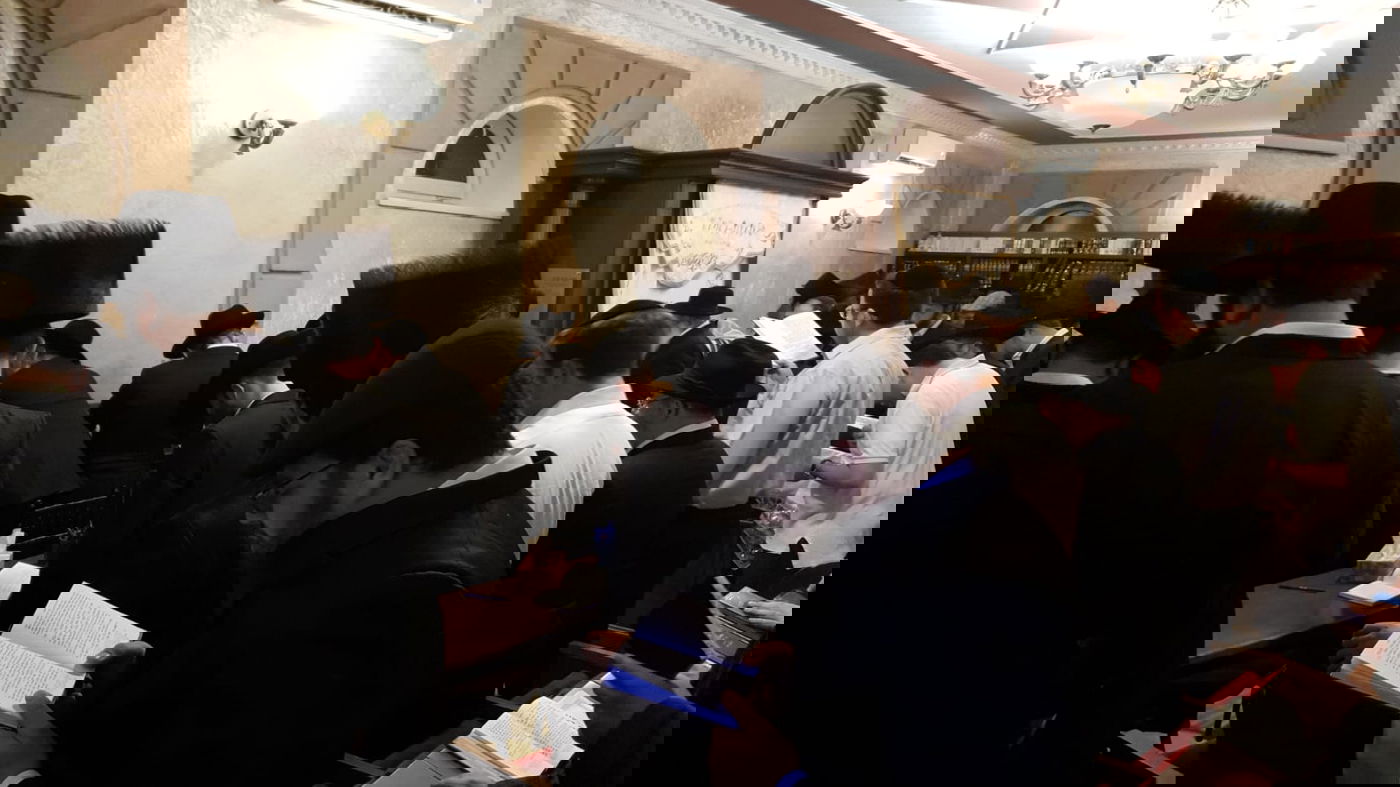 הברנז'ה אמרה סליחות ראשונות בהאדיטש • צפו