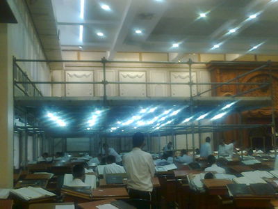 תיעוד: כך נערכים בפוניבז' לימים הנוראים