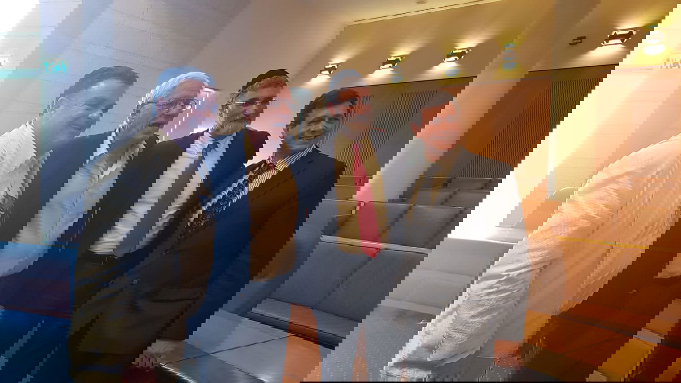 חברי הפרלמנט מארגנטינה נעזרו בחבר המועצה חיים כהן