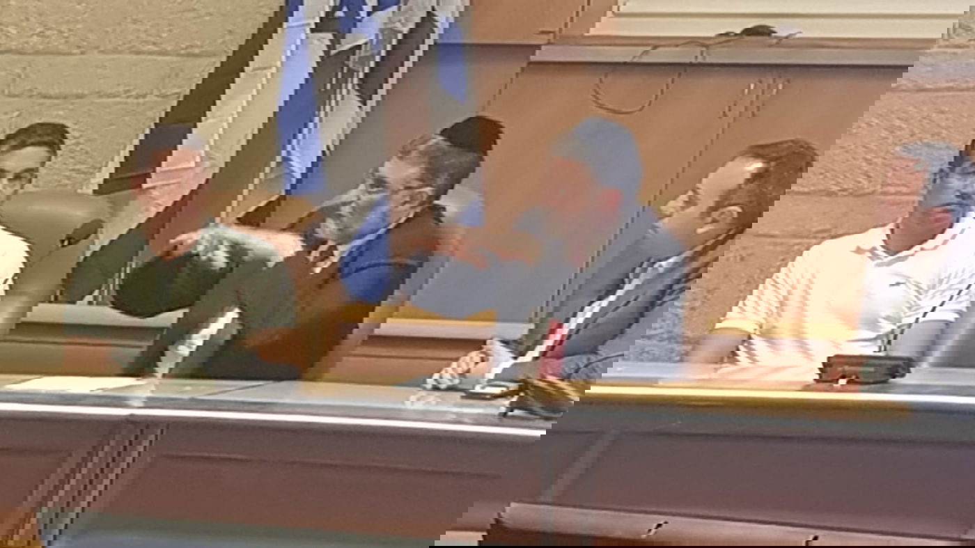 חברי הפרלמנט מארגנטינה נעזרו בחבר המועצה חיים כהן