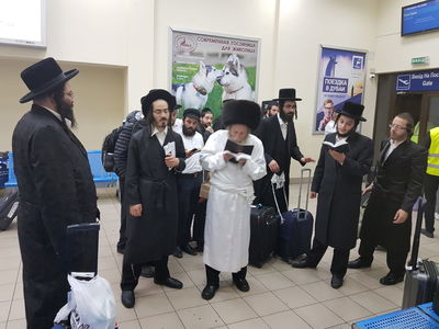 בשדה תעופה: הגרי"מ מורגנשטרן בסליחות