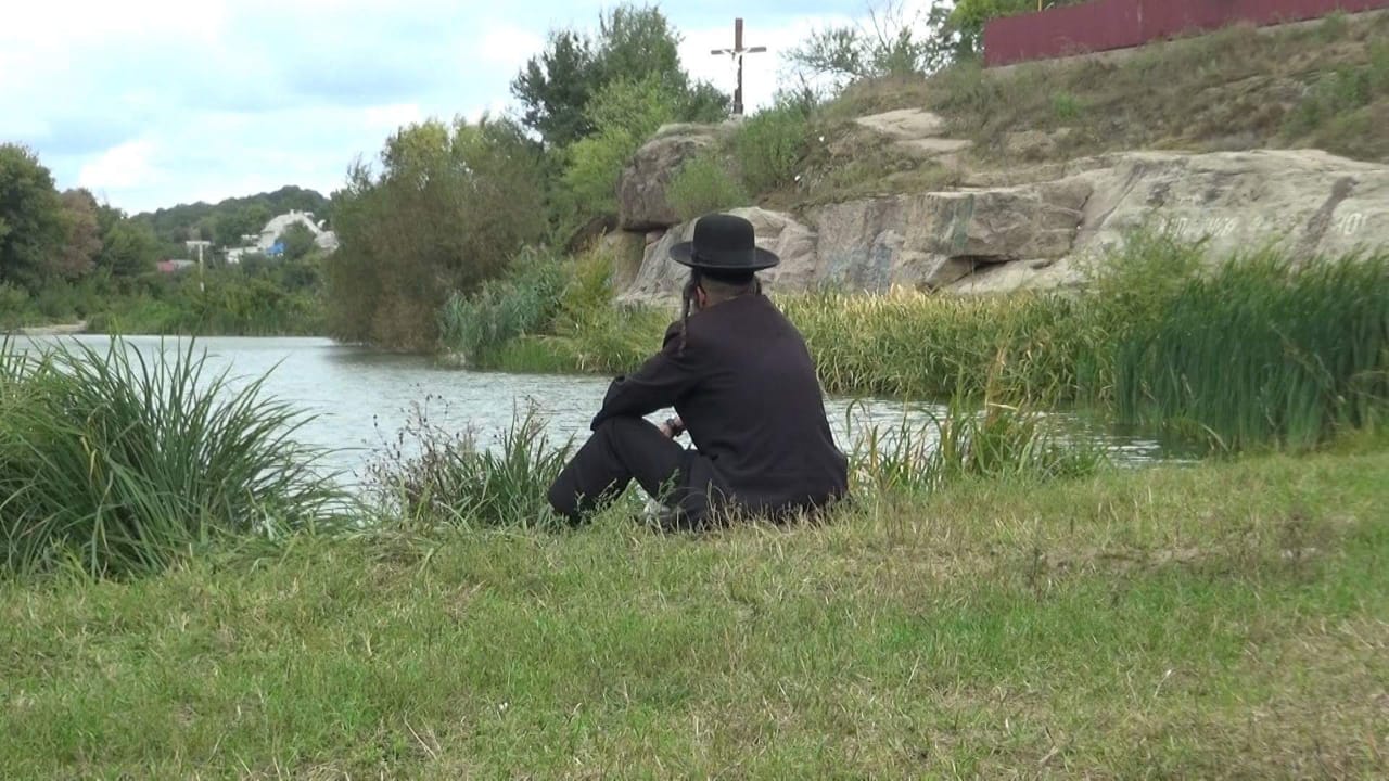 אומן: הושחת הצלב שעל שפת "נהר התשליך"