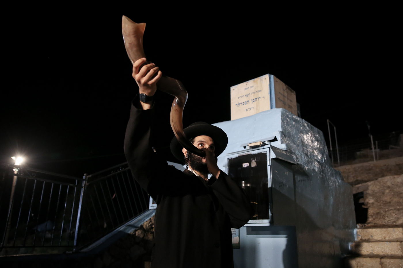 סליחות בעשרת ימי תשובה אצל רשב"י. צפו