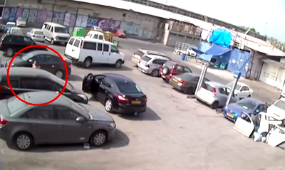 פרץ למוסך גנב חלקים מרכבים ונעצר • צפו