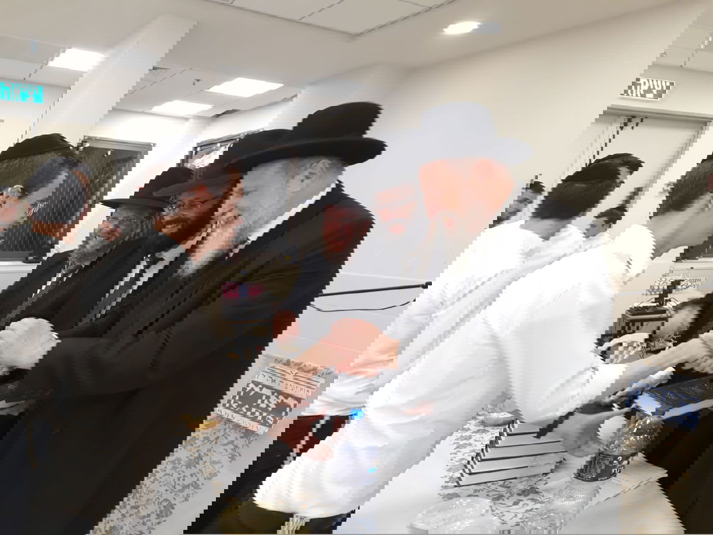 ב'ראדין' סיימו מסכת מכות בערב יום כיפור