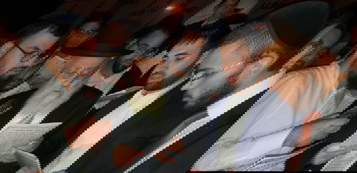 הראשון לציון בהבדלה וקידוש לבנה. תיעוד