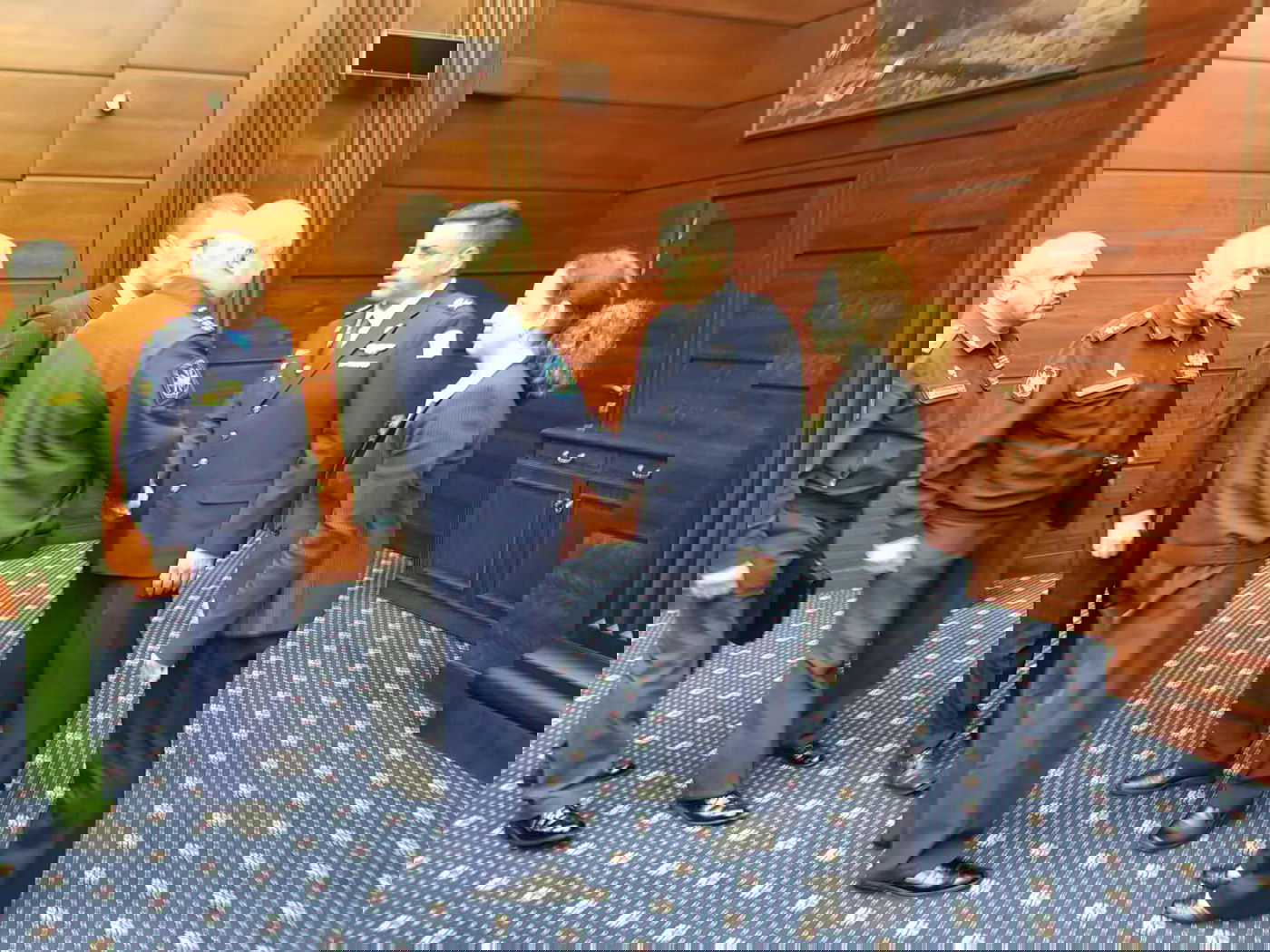 מפקד חיל האוויר נפגש עם בכירי הצבא הרוסי במוסקבה