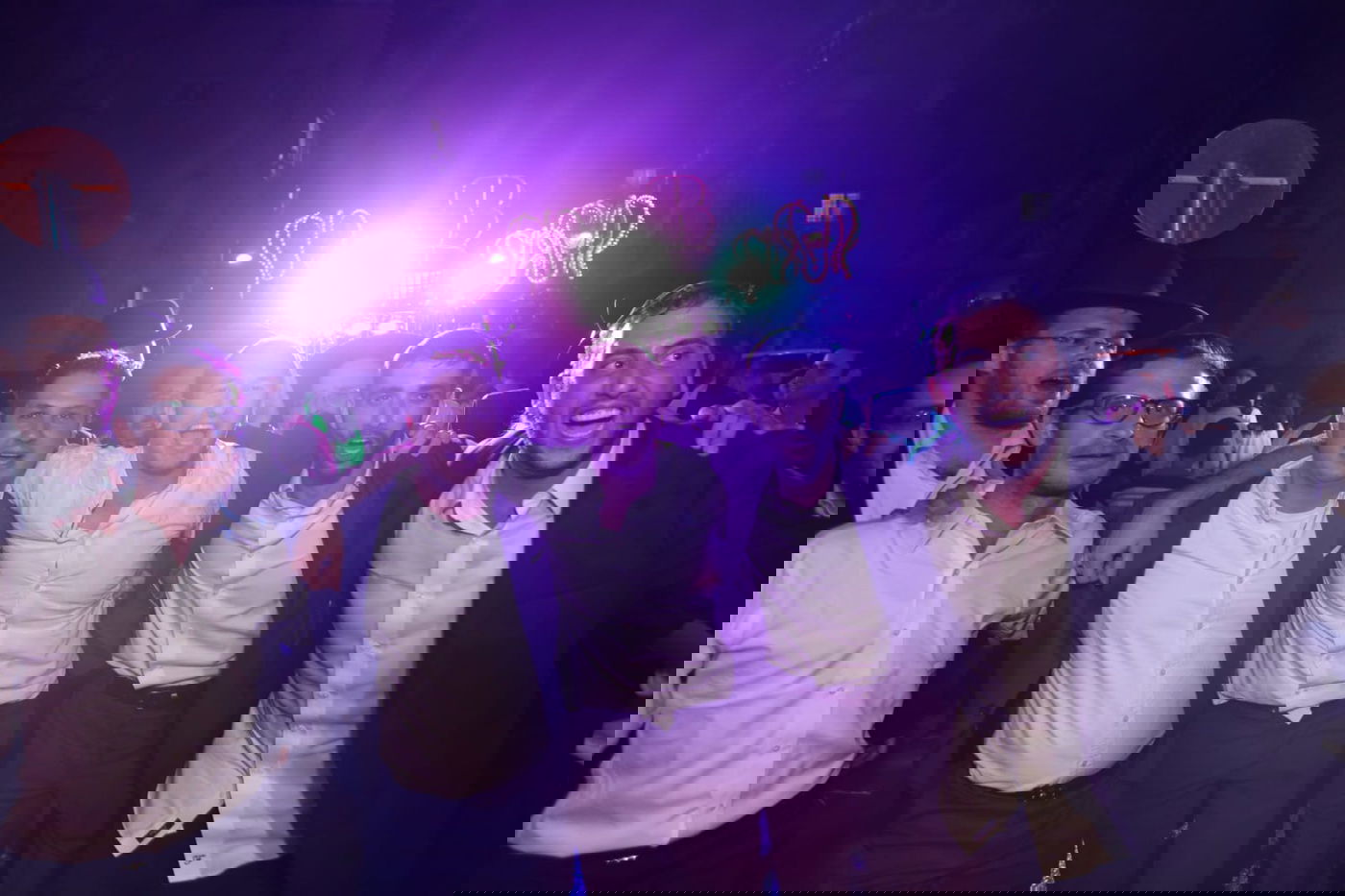 הכנסת ספר התורה שריגשה את בני ברק • תיעוד