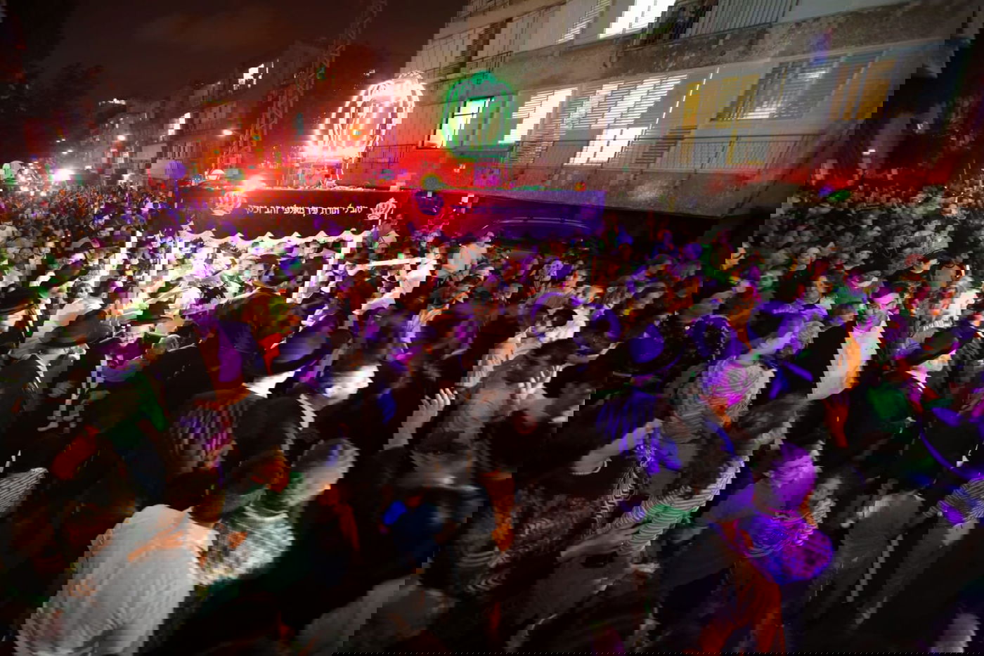 הכנסת ספר התורה שריגשה את בני ברק • תיעוד