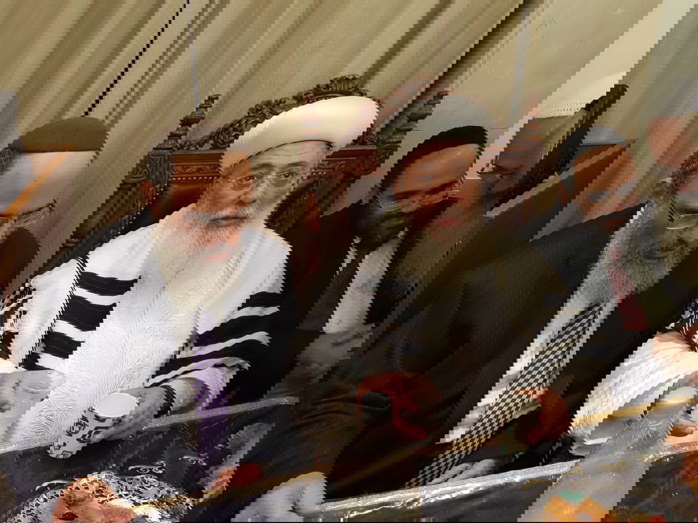 יום הכיפורים במעונו של הראשון לציון הגר"ש עמאר