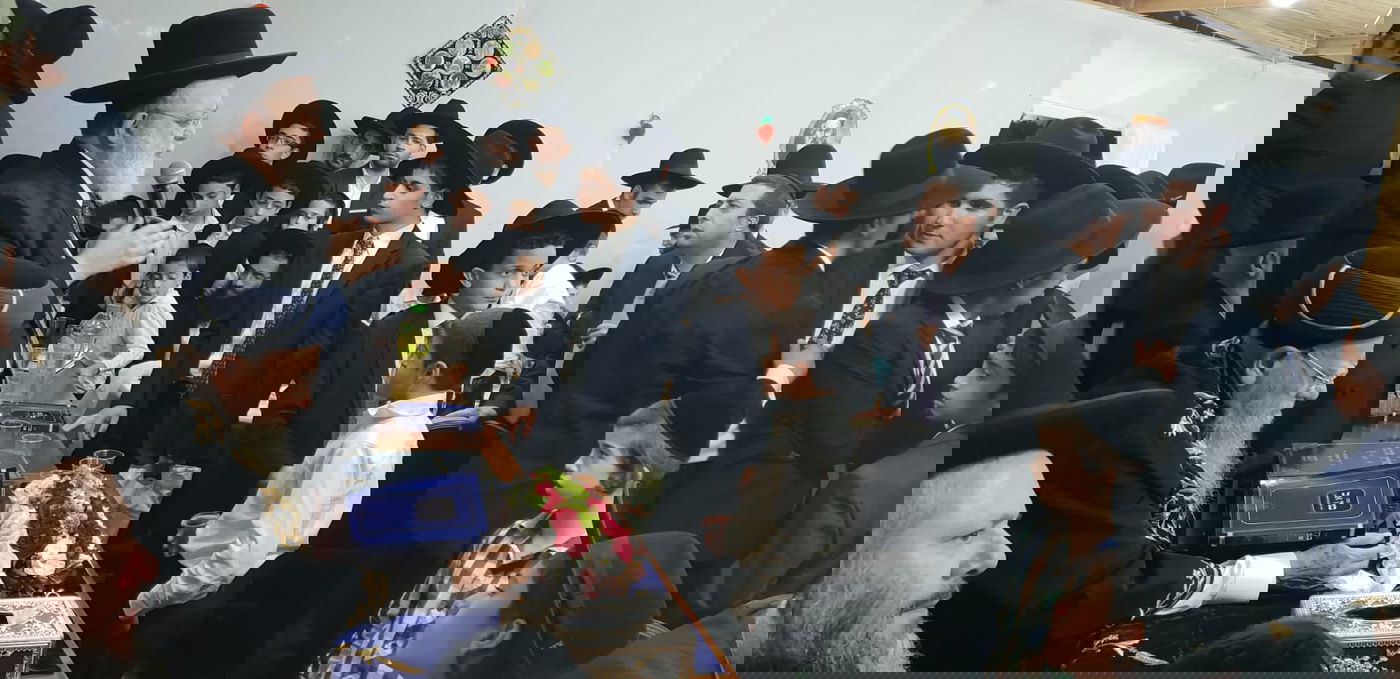 חג הסוכות במעונו של זקן הראשונים לציון