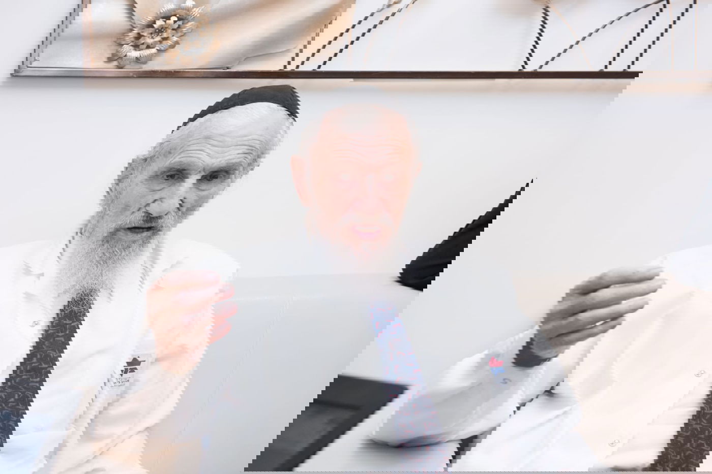 הרב משה רוטשילד.