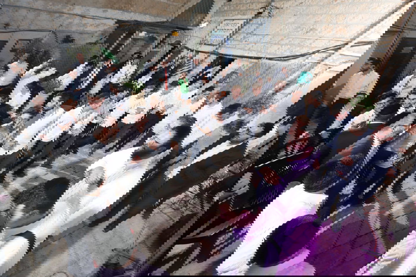 קנין דעת: זיץ ליל הושענה רבה עם רולי דיקמן, נתנאל מנת ומיילך קאהן • צפו