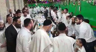 הריקוד של המקובל לאחר 'משנה תורה'. צפו