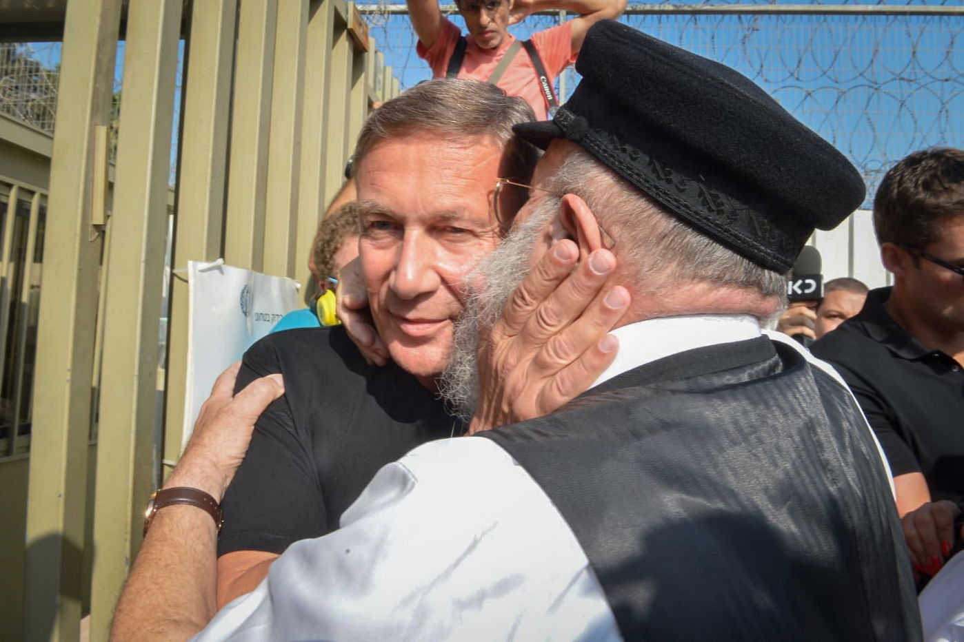 דנקנר, הבוקר בכניסה לכלא