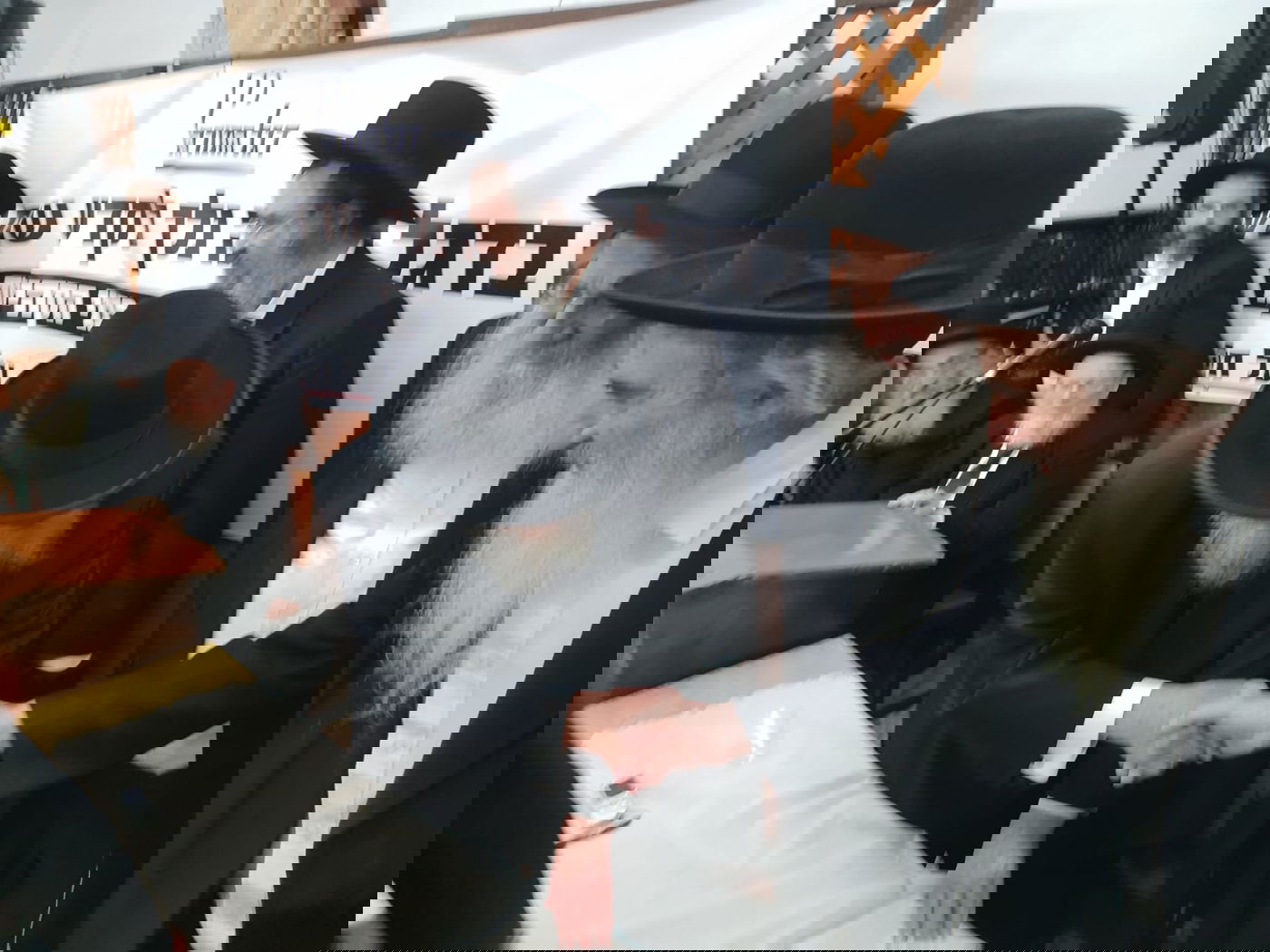 נאום התוכחה: "לנו אסור להביע דעה, אנו בעלי מחלוקת?"