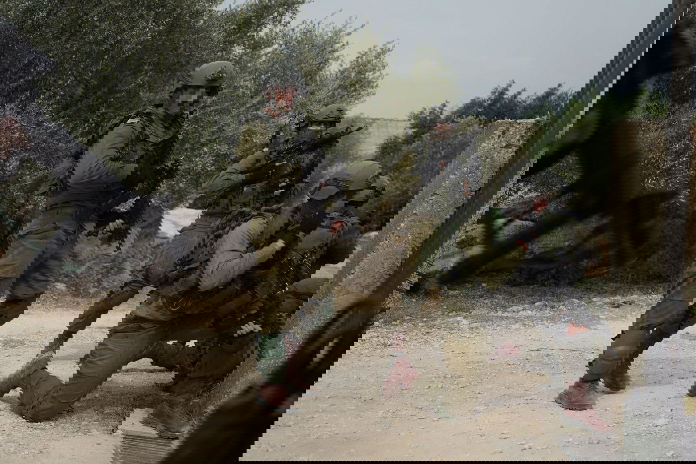 מצוד נמשך אחר המחבל הרוצח: ביתו מופה על ידי הכוחות