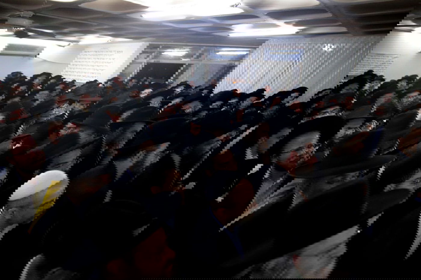 המונים בהלווית בנו של מרן הגרי"ש אלישיב זצ"ל