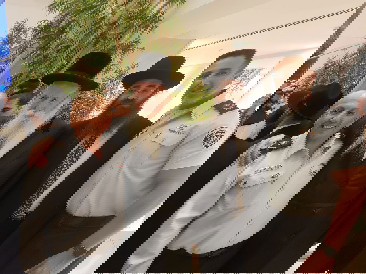 בכירי שירות בתי הסוהר בחתונת בת הרב הראשי