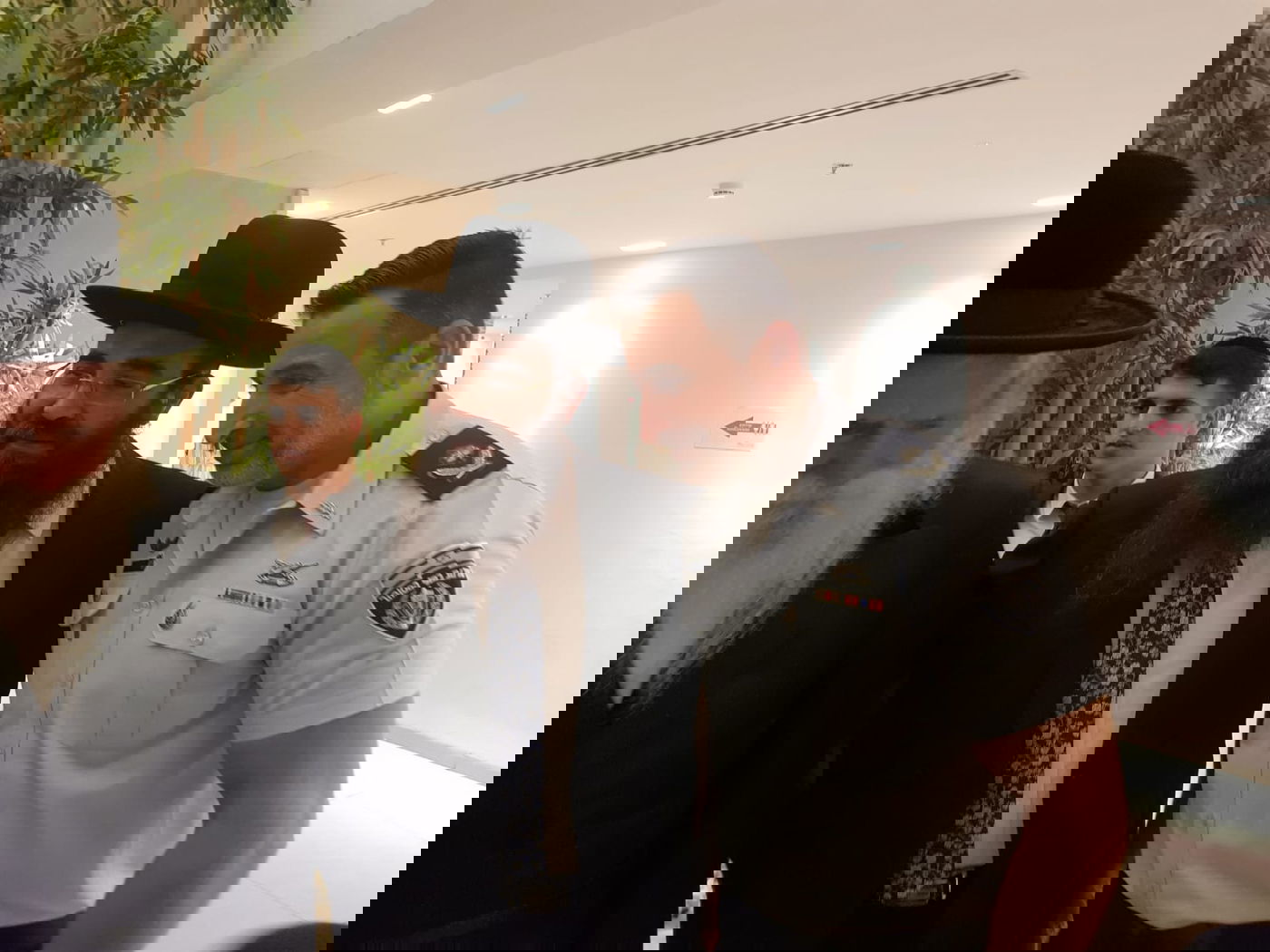 בכירי שירות בתי הסוהר בחתונת בת הרב הראשי