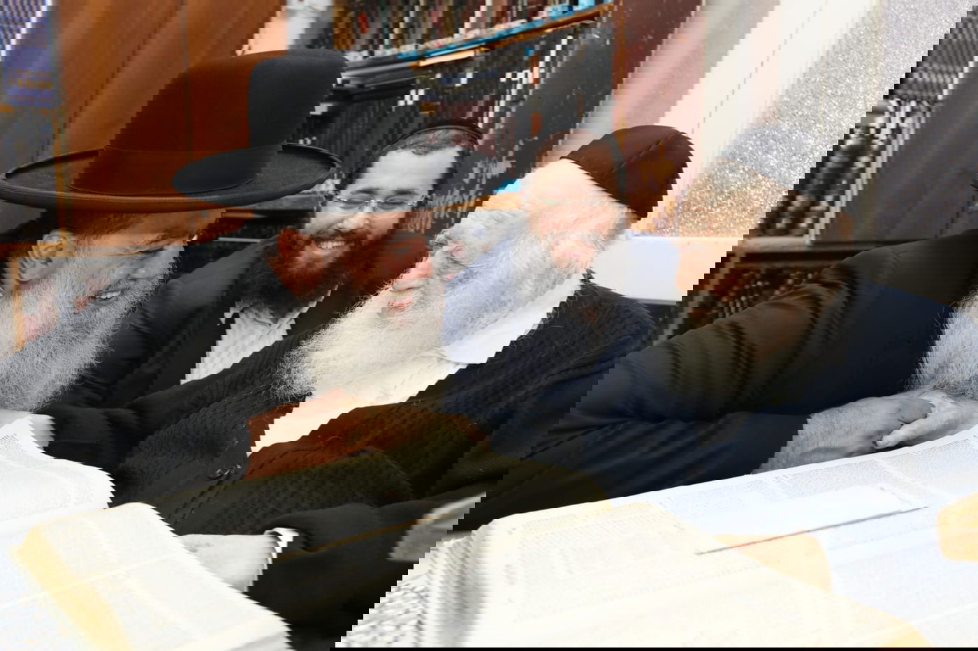 הרב יגאל כהן התברך אצל מרן שר התורה. צפו