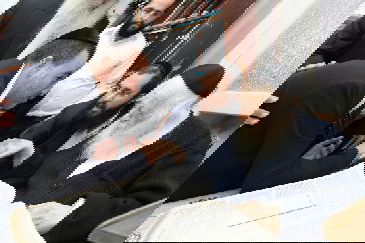 הרב יגאל כהן התברך אצל מרן שר התורה. צפו