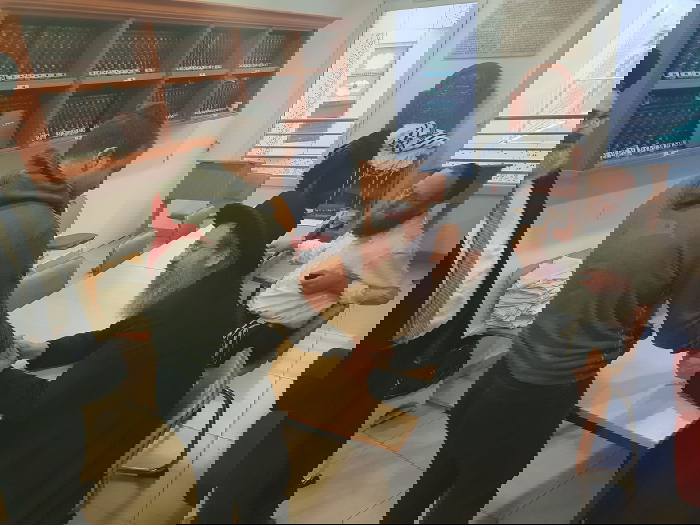 צפו: המסע של חבר ה'מועצת' בצרפת