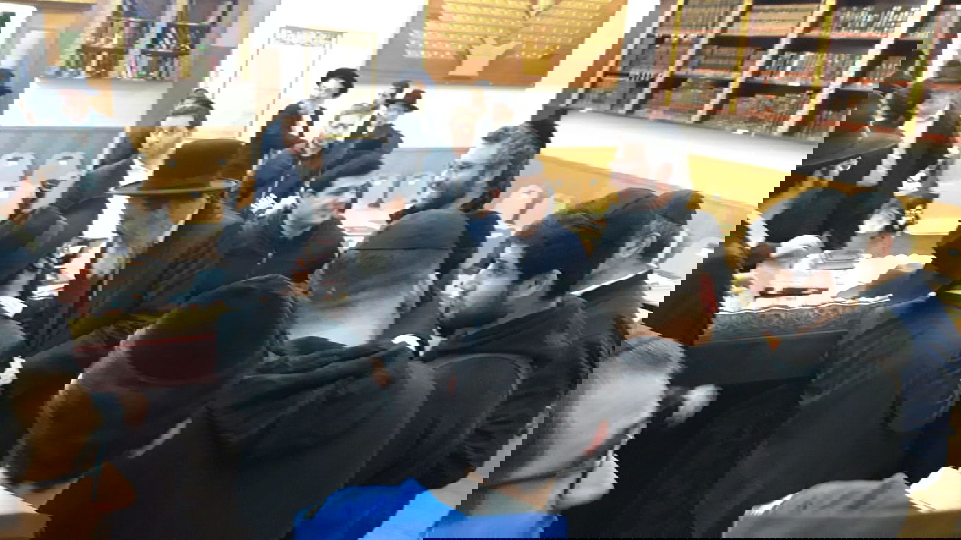 צפו: המסע של חבר ה'מועצת' בצרפת