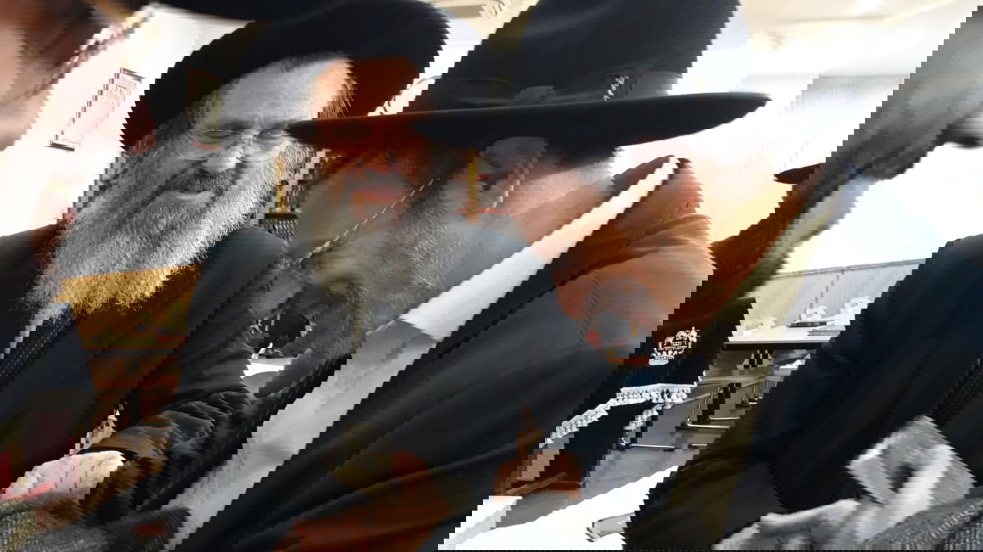 צפו: המסע של חבר ה'מועצת' בצרפת