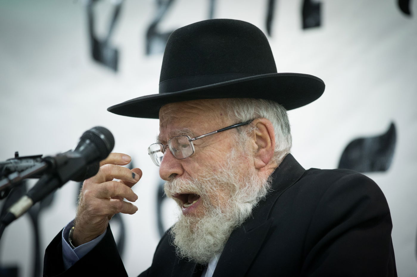 הגר"ד ליאור