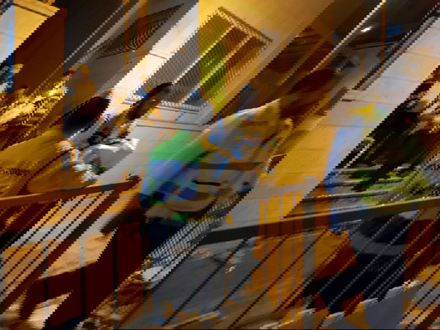 פינוי גופות הילדים