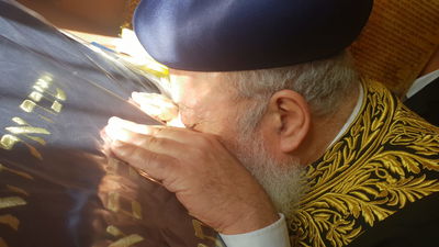 בכי, תפילה וריקודים: ביקור הראשון לציון הגר"ש עמאר במרוקו