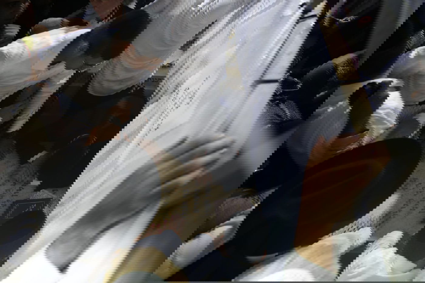 אלפים בקברו של מרן הגר"ע יוסף זצוק"ל