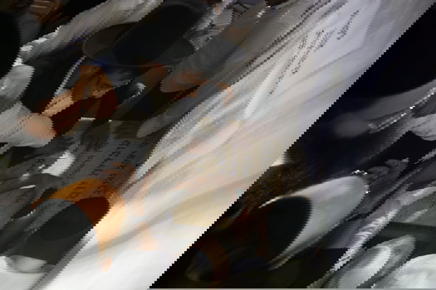 אלפים בקברו של מרן הגר"ע יוסף זצוק"ל