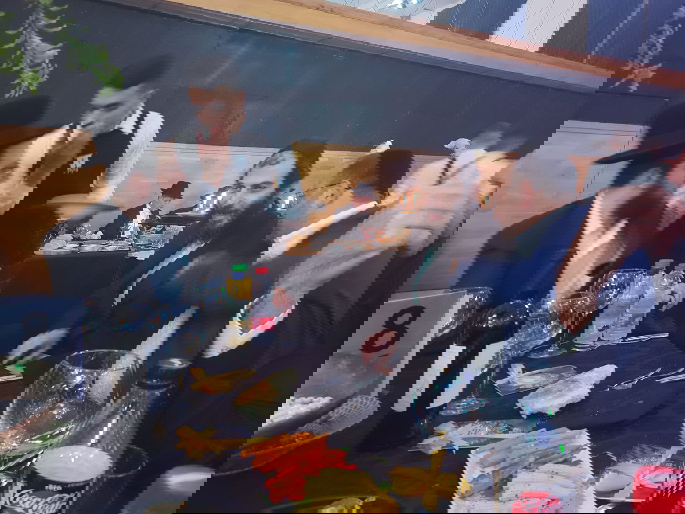 כל המי ומי בבר מצווה לבנו של דוד חכם • גלריה