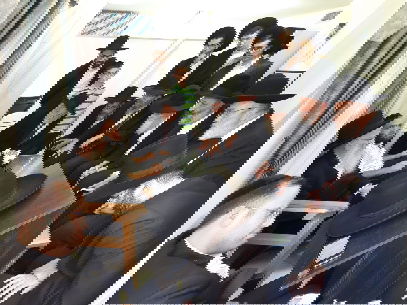 מדוע השר אריה דרעי קיבל על עצמו סדר 'זרעים'?