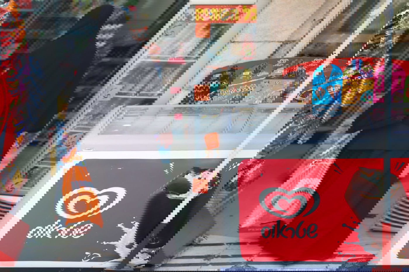 'אשת שאלים' בראיון: "לא מבינה למה מצלמים אותי ברחוב"