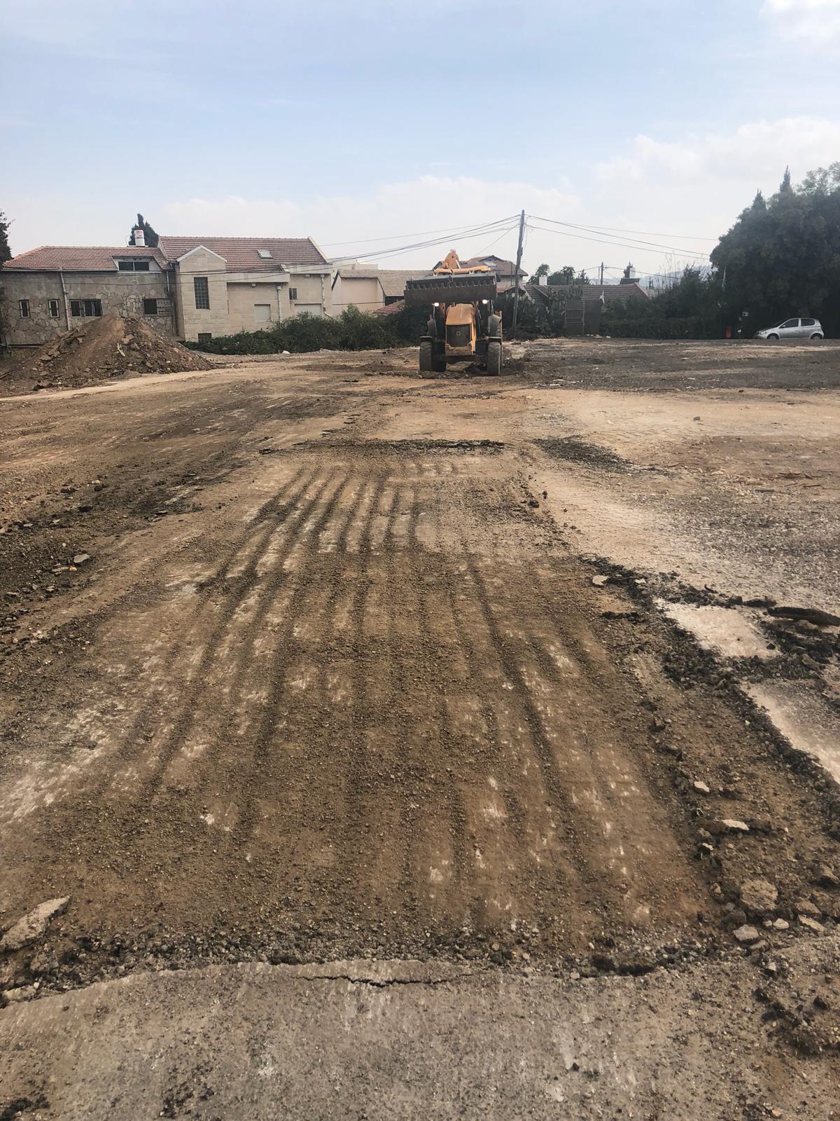 הנציגים החרדים הגיעו לעצור את הטרקטורים: "זה מחטף"