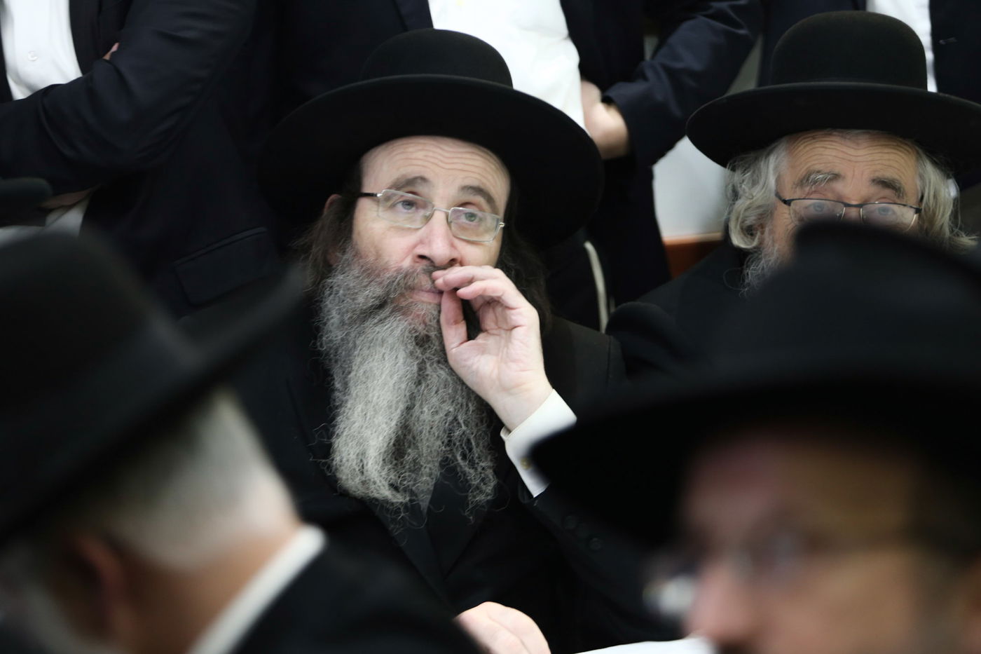 הגרב"מ אזרחי: "גדולי ישראל - מנהיגים; הם לא מונהגים"