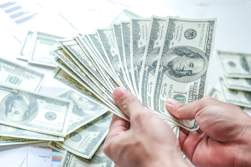 בקרוב אצלך.